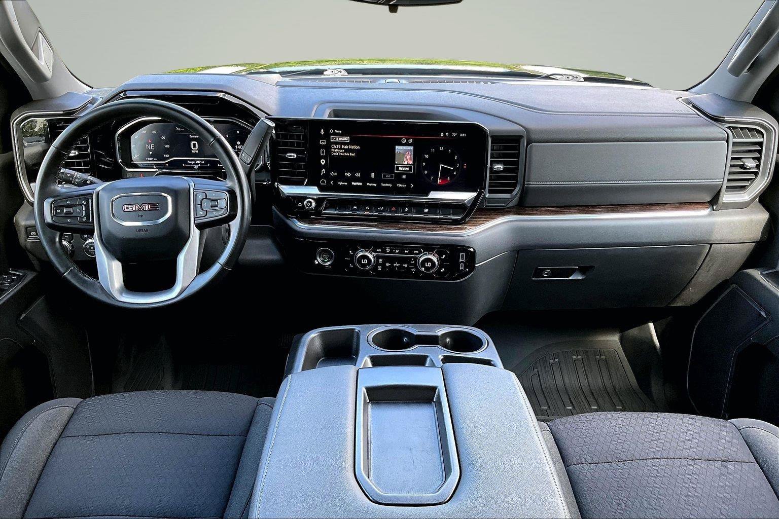 Used 2023 GMC Sierra 1500 Elevation AWD/4WD image 17