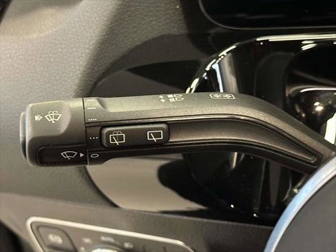 Used 2022 Mercedes-Benz GLA 250 4MATIC image 20