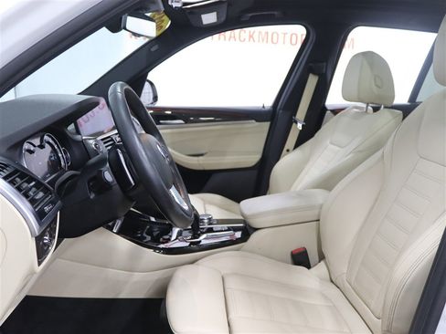 Used 2019 BMW X3 xDrive30i w/ Premium Package image 10