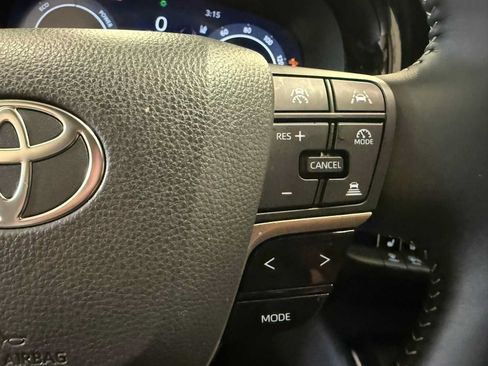 Certified 2026 Toyota Crown AWD/4WD image 30