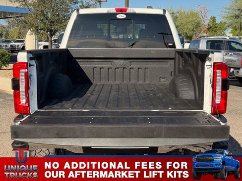 Used 2025 Ford F350 Lariat image 7