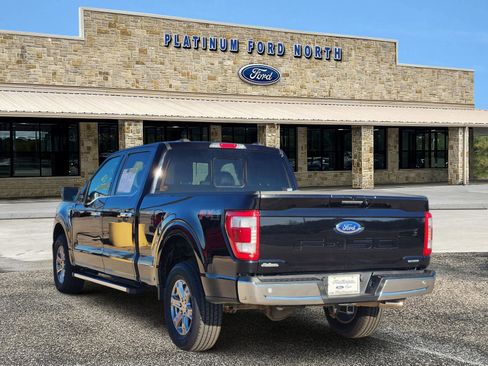 Used 2023 Ford F150 Lariat w/ FX4 Off-Road Package image 4