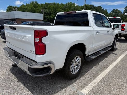 Used 2025 Chevrolet Silverado 1500 LTZ w/ Z71 Off-Road Package AWD/4WD image 5