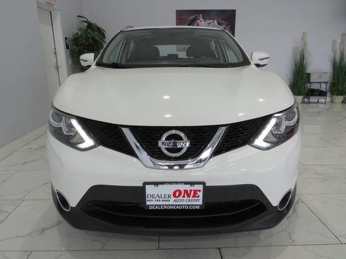 Used 2017 Nissan Rogue Sport SV w/ SV All-Weather Package image 9