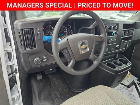 New 2025 Chevrolet Express 3500 w/ Power Convenience Package image 23