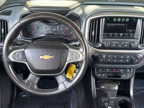 Used 2016 Chevrolet Colorado Z71 image 16