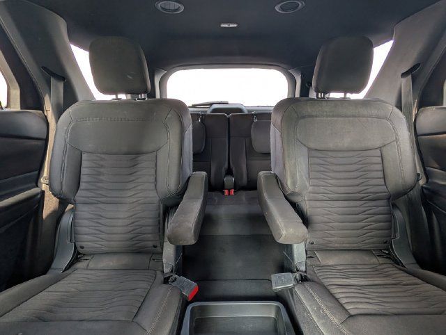 Used 2020 Ford Explorer XLT RWD image 27