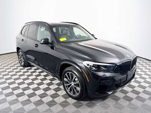 Used 2023 BMW X5 M50i w/ Climate Comfort Package image 3