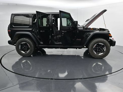 Used 2021 Jeep Wrangler Unlimited Rubicon AWD/4WD image 39