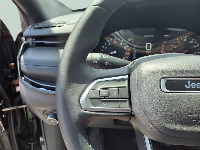 New 2026 Jeep Compass Latitude AWD/4WD image 21