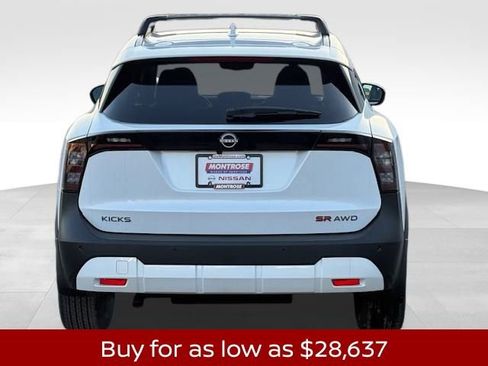 New 2025 Nissan Kicks SR w/ Illumination Package image 4