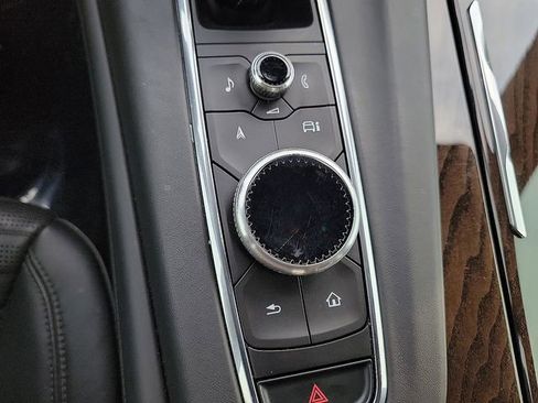 Used 2024 Cadillac Escalade Sport Platinum w/ LPO, ONYX Package AWD/4WD image 27
