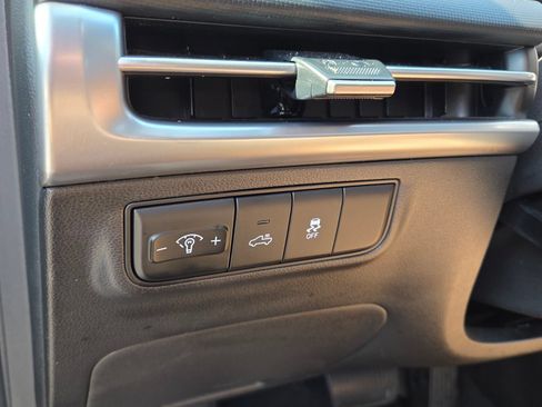 Certified 2025 Hyundai Santa Cruz SEL FWD image 26