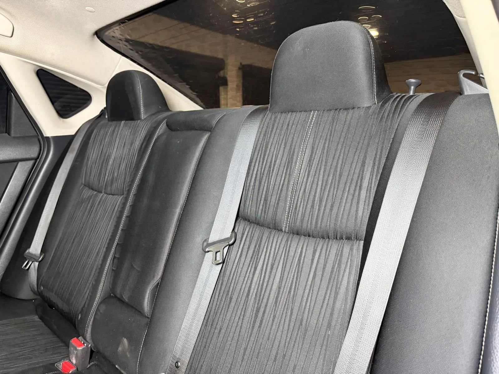 Used 2018 Nissan Sentra SV FWD image 18