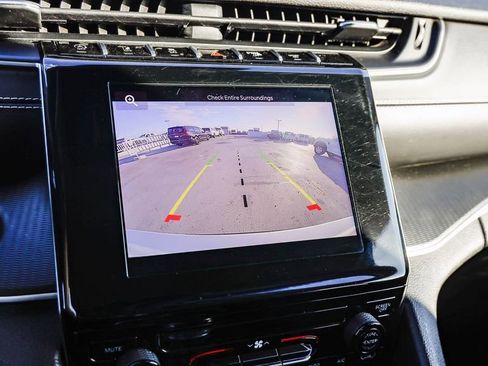 Certified 2023 Jeep Grand Cherokee L Laredo image 25