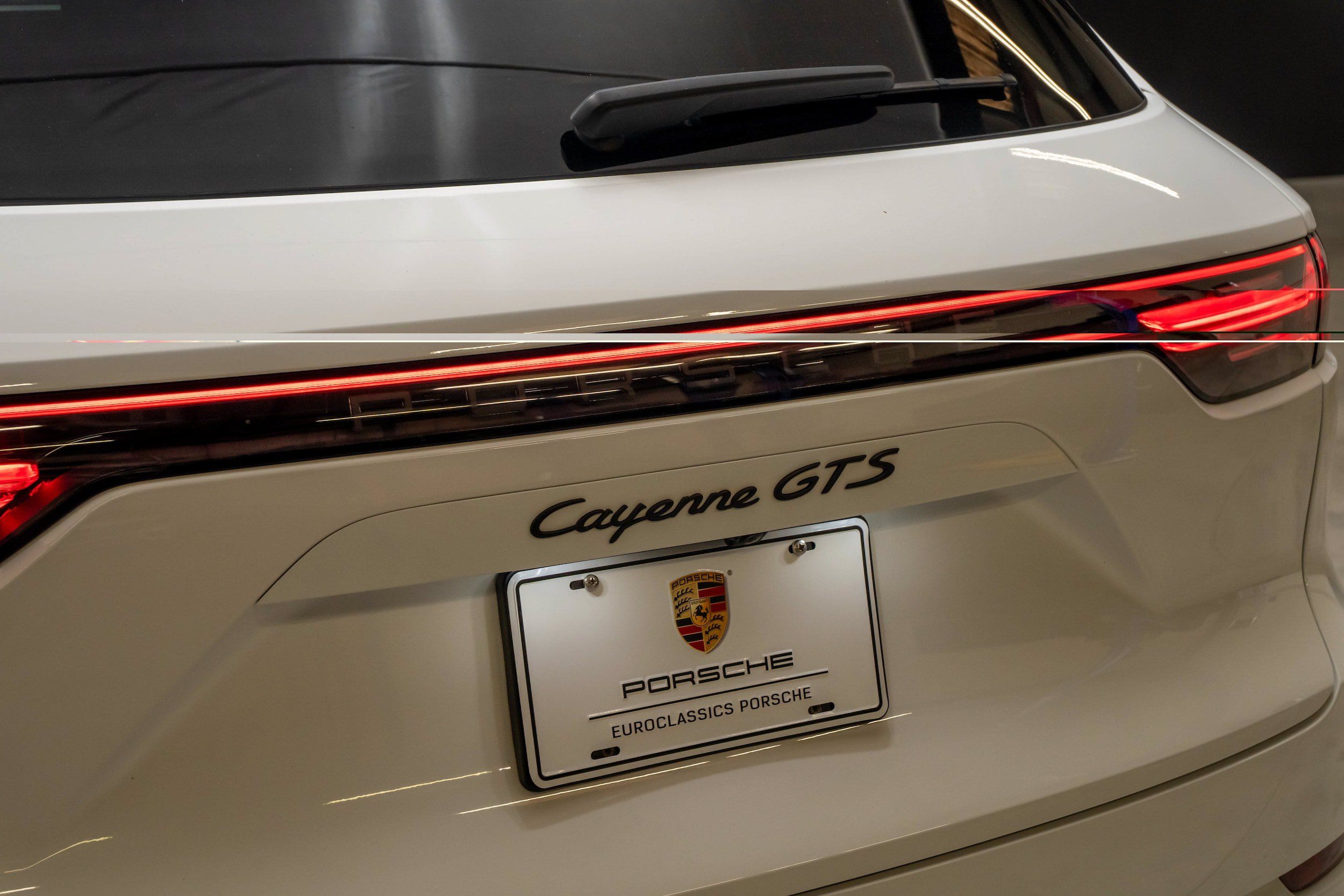 Certified 2023 Porsche Cayenne GTS AWD/4WD image 13