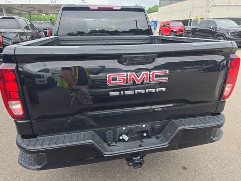 Used 2024 GMC Sierra 1500 Pro w/ Graphite Edition AWD/4WD image 11