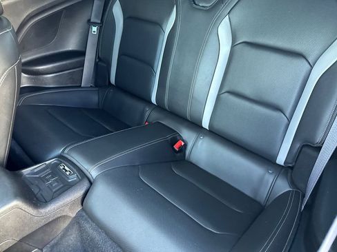 Used 2016 Chevrolet Camaro SS RWD image 12