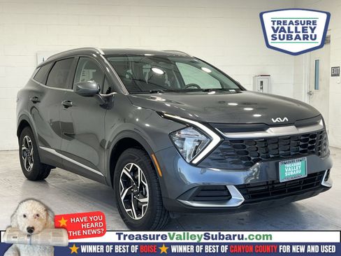 Used 2024 Kia Sportage LX AWD/4WD image 1