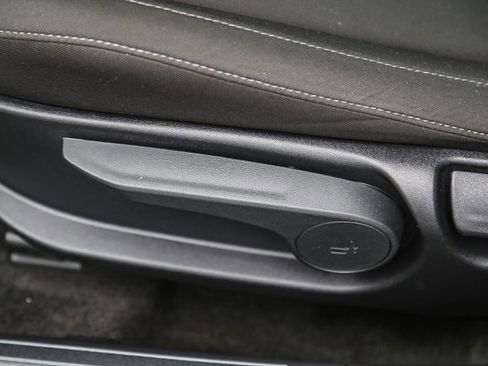 Certified 2024 Hyundai Elantra SEL w/ Convenience Package image 21