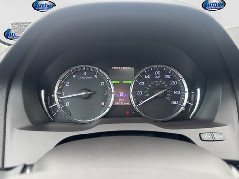 Used 2018 Acura MDX w/ Technology & Entertainment AWD/4WD image 23