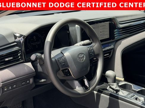 Used 2026 Toyota Camry LE w/ Convenience Package FWD image 13