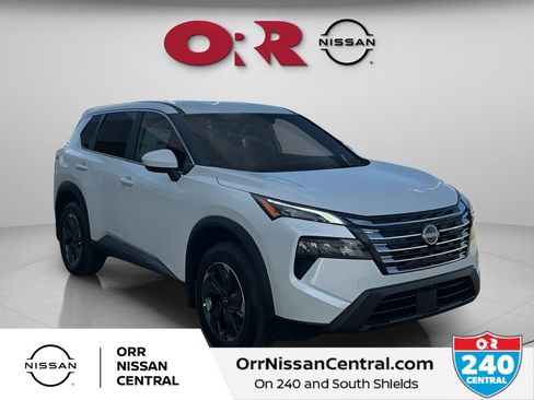 New 2026 Nissan Rogue SV FWD image 3