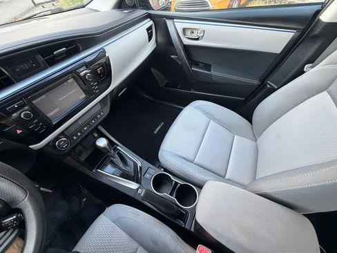 Used 2014 Toyota Corolla LE w/ Protection Package FWD image 40