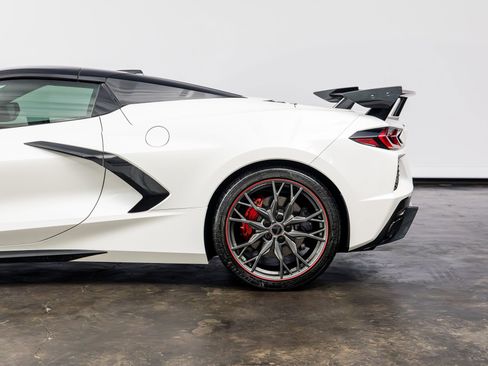 Used 2023 Chevrolet Corvette Stingray Premium Conv RWD image 14