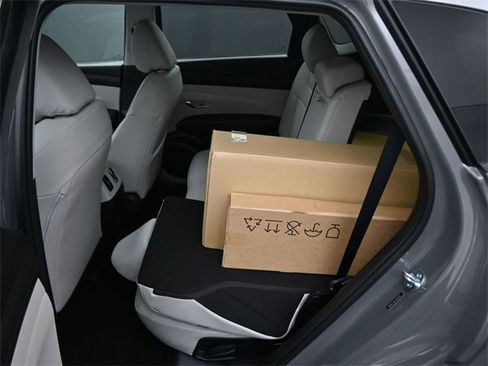 New 2026 Hyundai Tucson SEL image 15