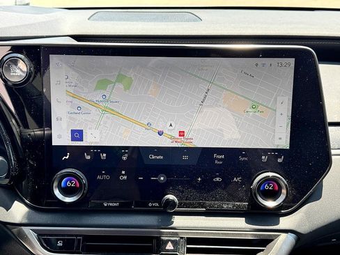 Used 2023 Lexus RX 350 Premium image 29