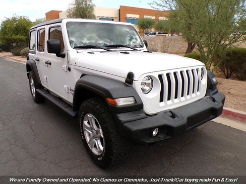Used 2018 Jeep Wrangler Unlimited Sport S AWD/4WD image 1