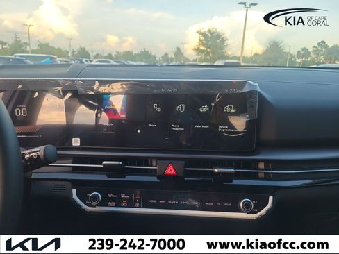 New 2026 Kia Sportage EX w/ EX Panorama Roof Package FWD image 21