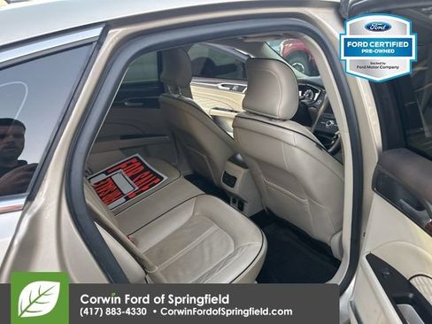 Used 2017 Ford Fusion Platinum image 11