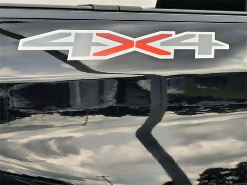 Used 2019 Chevrolet Silverado 1500 LTZ w/ Technology Package image 9