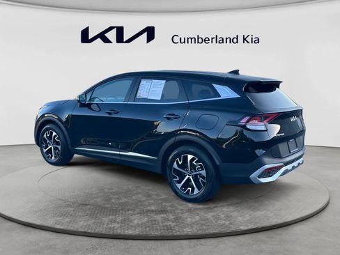 Used 2025 Kia Sportage EX FWD image 3