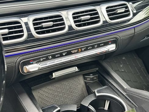 Certified 2024 Mercedes-Benz GLS 450 4MATIC image 32