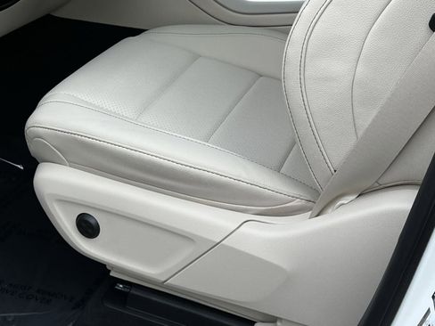 Certified 2025 Mercedes-Benz GLE 350 4MATIC image 12