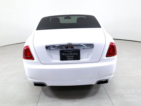 Used 2019 Rolls-Royce Ghost RWD image 9