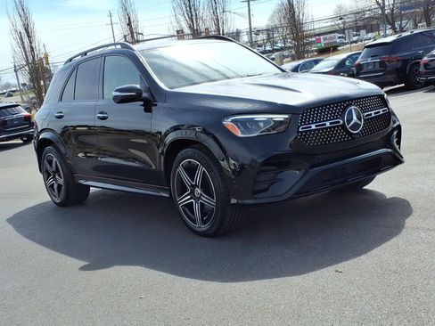Certified 2025 Mercedes-Benz GLE 450 4MATIC image 8