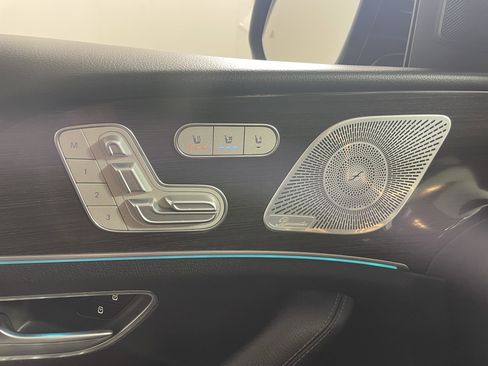 Used 2020 Mercedes-Benz GLS 450 4MATIC image 21