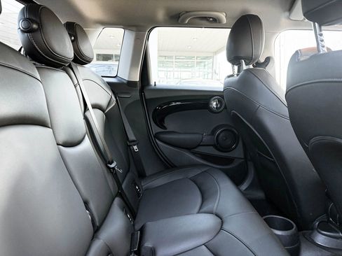 Used 2020 MINI Cooper S image 30