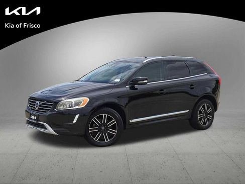 Used 2017 Volvo XC60 T5 Dynamic w/ Preferred Option Package FWD image 1