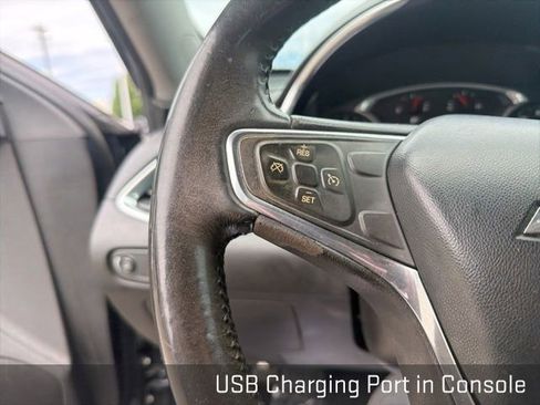 Used 2016 Chevrolet Malibu LT FWD image 35