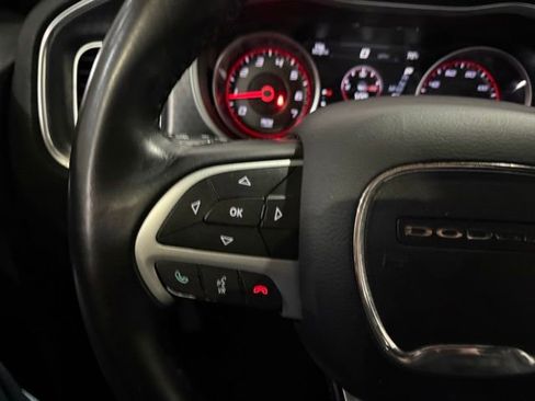 Used 2017 Dodge Charger SXT AWD/4WD image 15