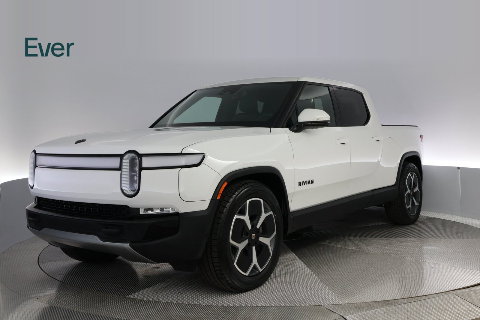 Used 2023 Rivian R1T Adventure Dual AWD/4WD image 2