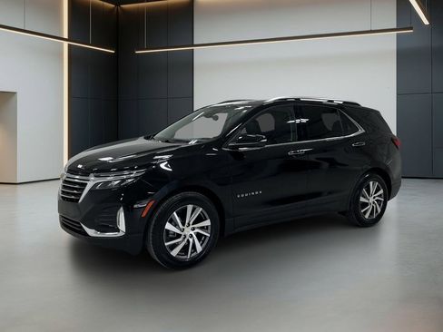 Used 2023 Chevrolet Equinox Premier FWD image 1