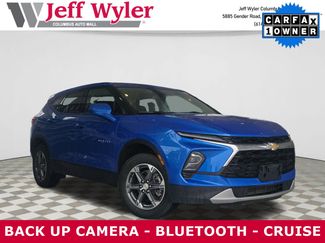 Used 2025 Chevrolet Blazer LT video 1