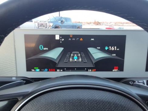 Used 2024 Hyundai Ioniq 5 Limited image 21