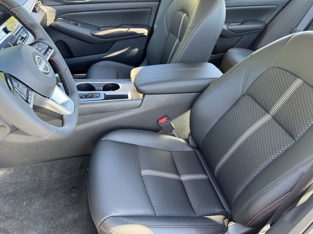 New 2026 Nissan Altima 2.5 SR FWD image 19